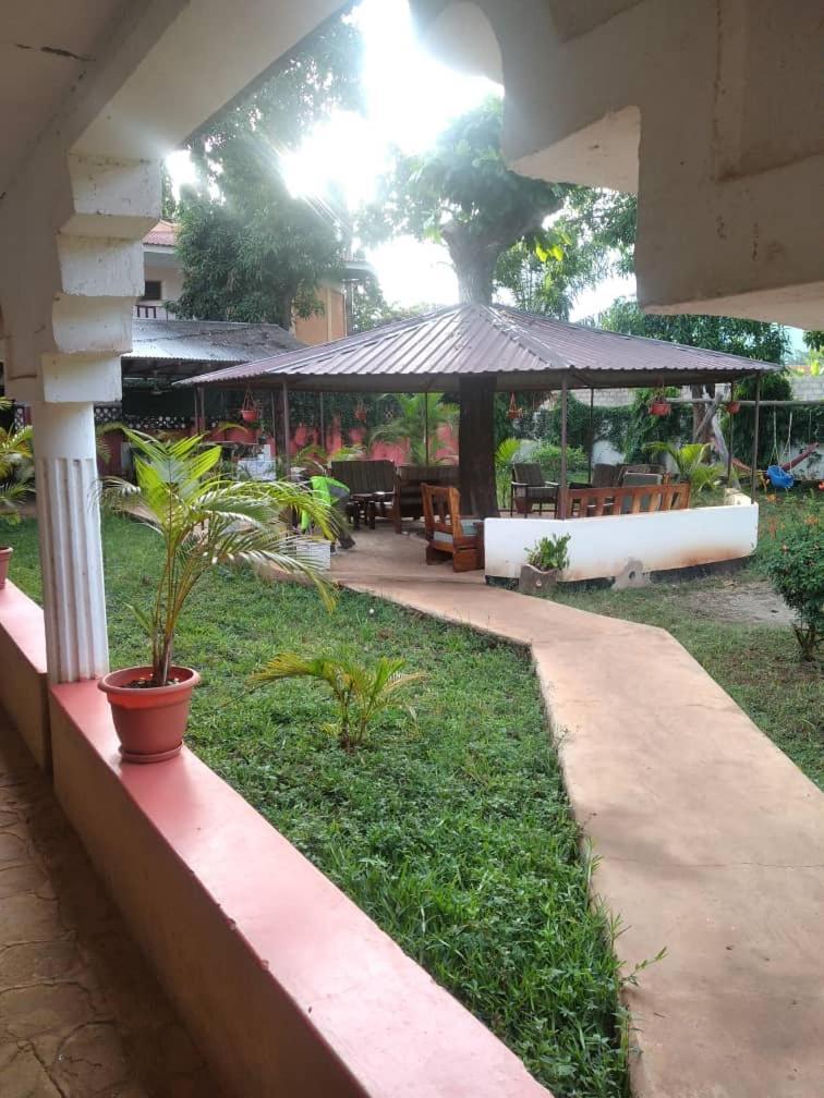 Mama Pierina Restaurant And Annex Hotell Morogoro Exteriör bild