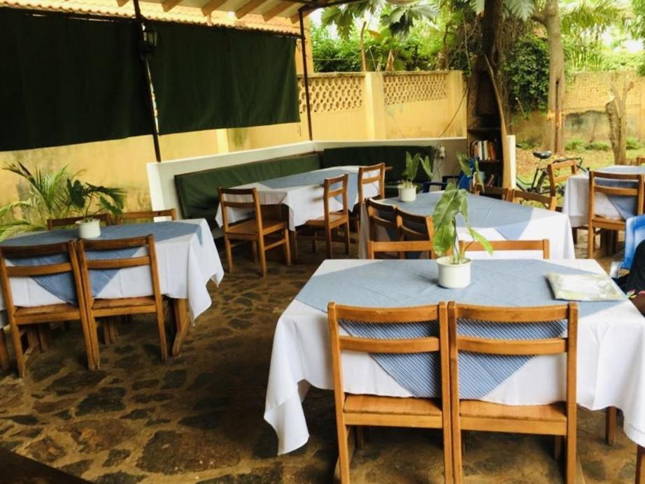 Mama Pierina Restaurant And Annex Hotell Morogoro Exteriör bild